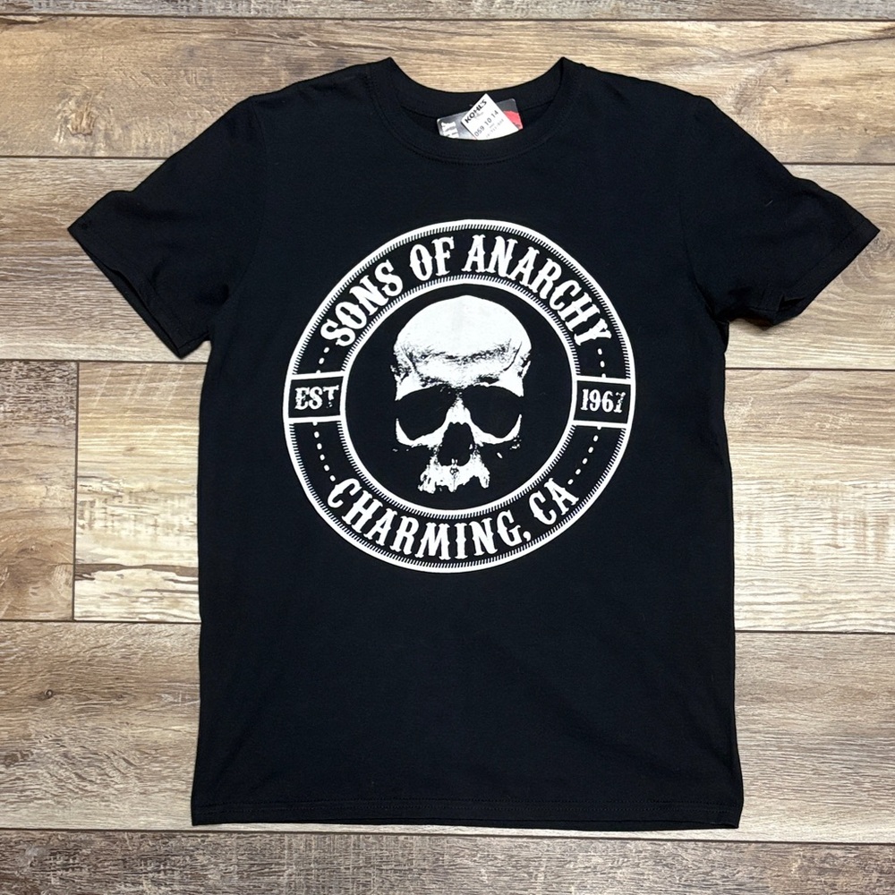 NWT Sons of Anarchy Charming CA T Shirt Small Graphics